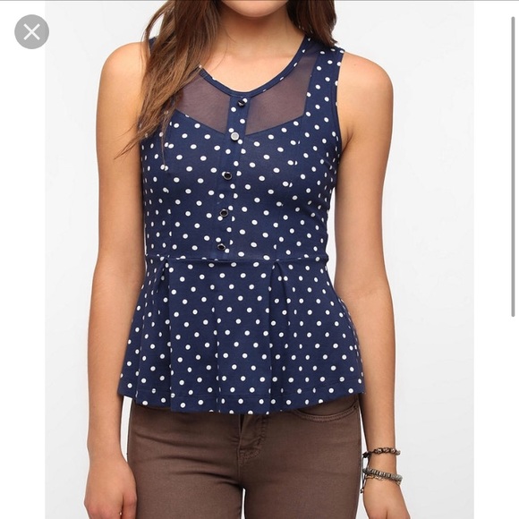 Pins and needles mesh peplum top - Picture 4 of 4